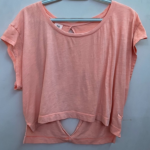 PINK Victoria’s Secret 2 Cropped Shirt Bundle! - Picture 5 of 8